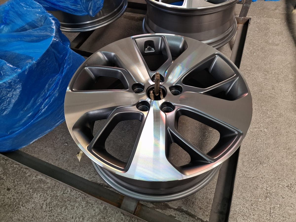KIA Optima OE 18"